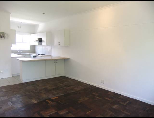 2 bed property to rent in CLAREMONT